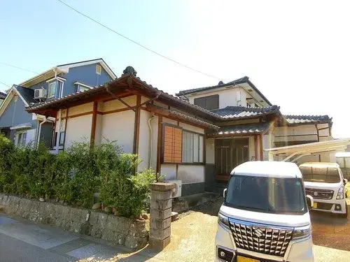 Akiya in Ōmura