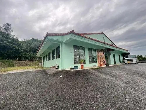 Akiya in 名护市