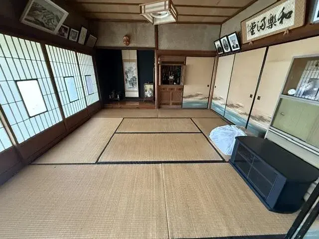 5DK Property Maniwa City Okayama Prefecture (8)