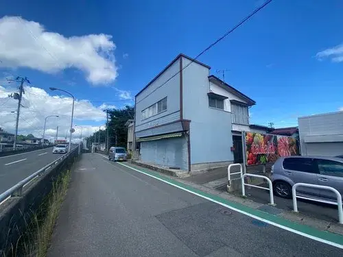 Akiya in Sagae