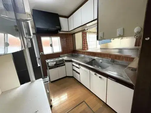 Двухэтажный дом, город Utsunomiya, префектура Tochigi (6)