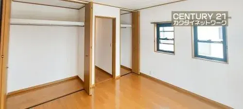 Two-Story House Kuki City Saitama Prefecture (5)