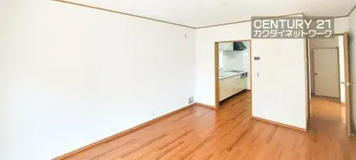 Two-Story House Kuki City Saitama Prefecture (6)