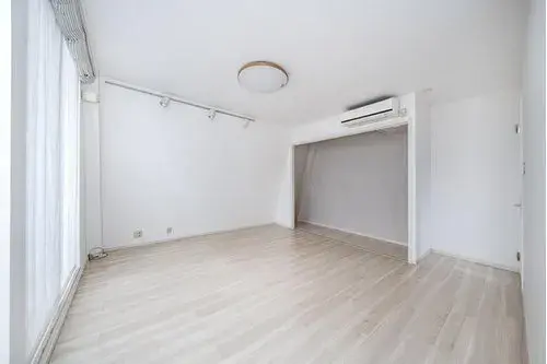 Residencia bifamiliar de 3 plantas en el Distrito de Setagaya, Tokio (4)