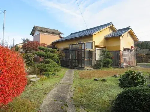 Akiya in Shibata