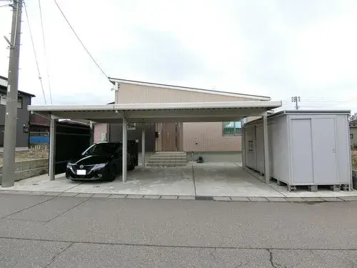 Akiya in Jōetsu