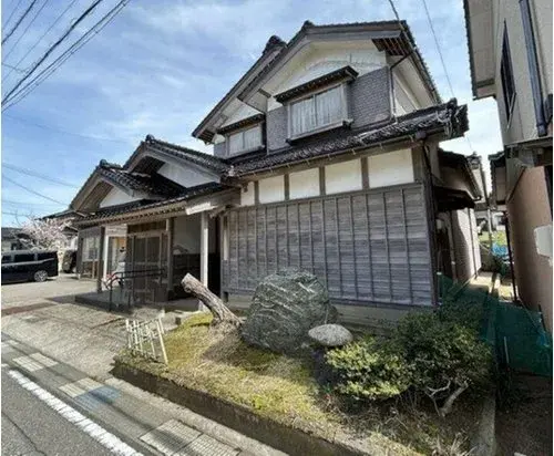5DK+S Property Kahoku City Ishikawa Prefecture (2)