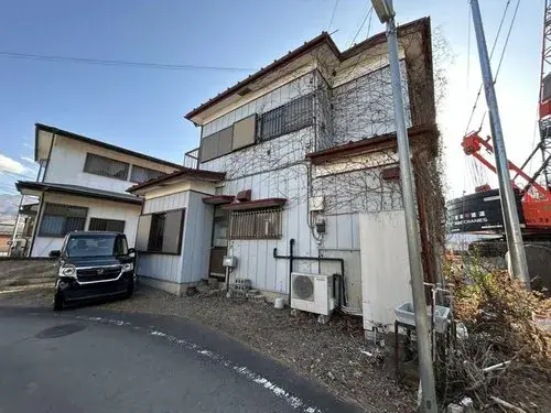 Akiya in Tsuru