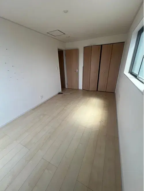 2-Story 18-Tatami LDK Property, Iwata City, Shizuoka Prefecture (2)
