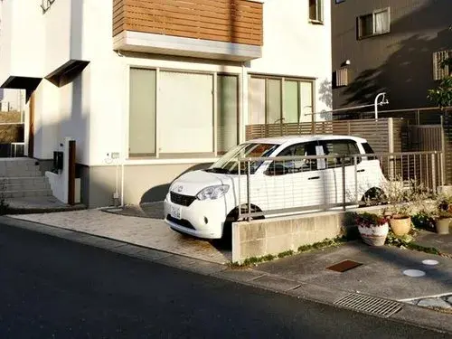 Slide 4