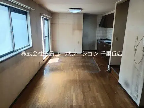 All Rooms Storage, 3+ Story Property Suita Osaka Prefecture (2)