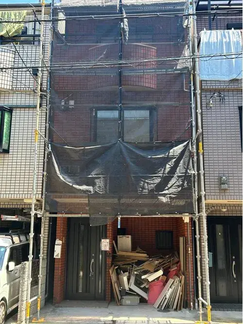Akiya in Osaka