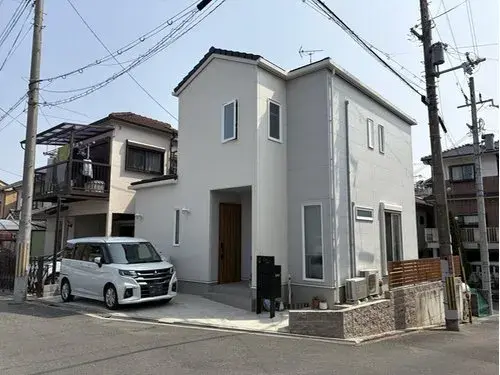 Akiya in Hirakata