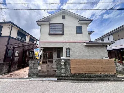 Akiya in 贝冢市