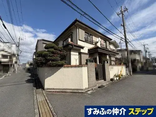 Akiya in Settsu