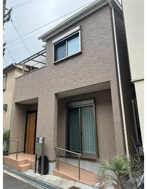 Akiya in Osaka