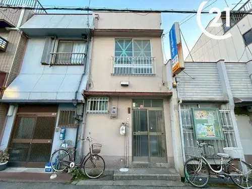 Akiya in Osaka