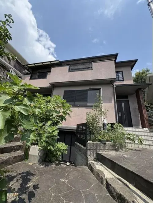 Akiya in Hirakata