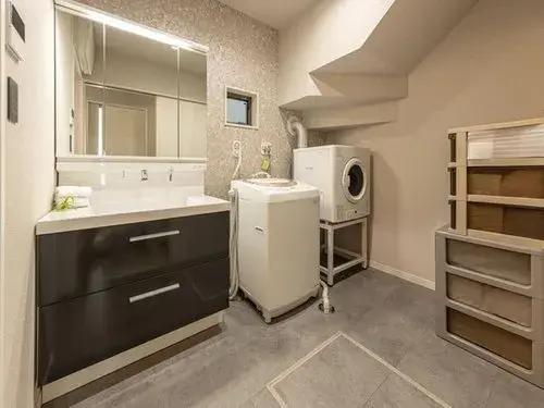 Osaka Neyagawa 6LDK+S Property (14)