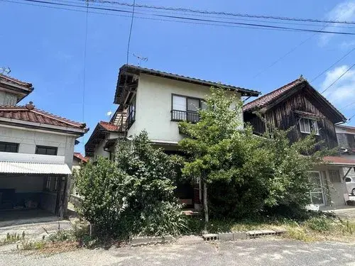 Akiya in Masuda