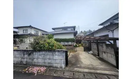 Akiya in Tsuyama