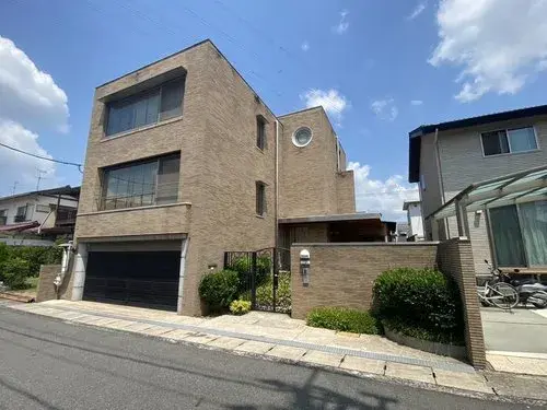 Akiya in 冈山市
