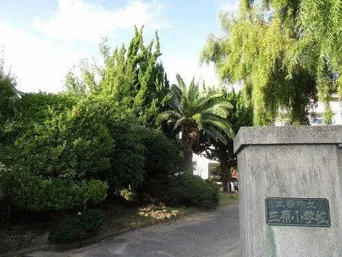 6LDK+S Property Mihara City Hiroshima Prefecture (18)