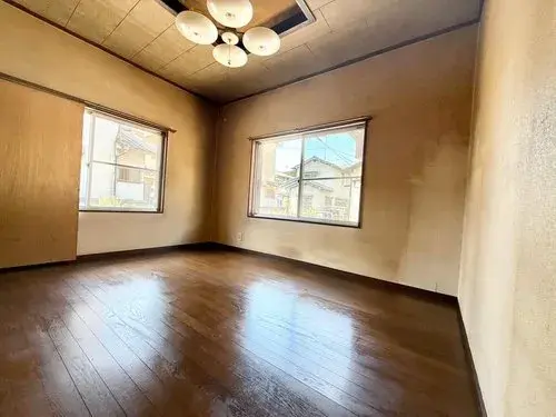 2-Story Property Fukuyama City Hiroshima Prefecture (3)