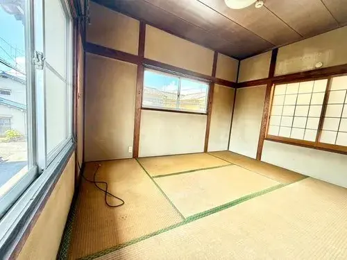 2-Story Property Fukuyama City Hiroshima Prefecture (4)