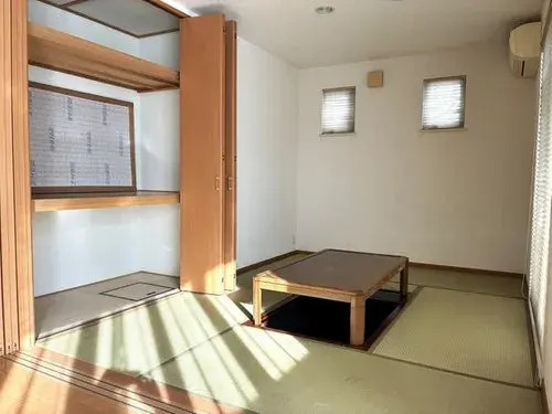2-Story House Hiroshima City Hiroshima Prefecture (2)