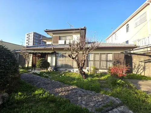 Akiya in Shimonoseki