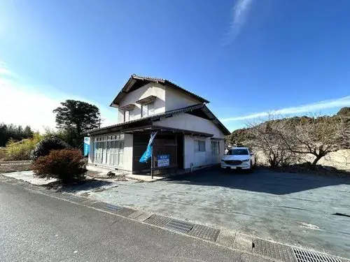 Akiya in Yanai