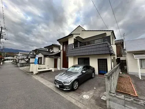 Akiya in Niihama