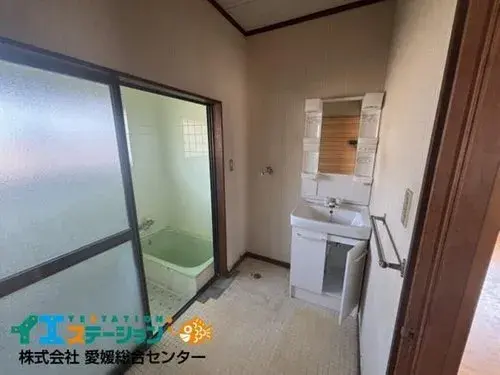 5LDK Property Niihama City Ehime Prefecture (15)