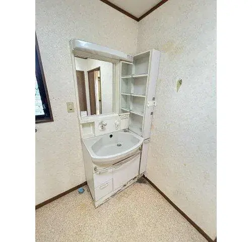 Ehime Prefecture Matsuyama City 4LDK+S Property (17)