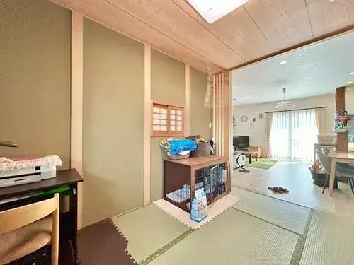 3LDK Shikokuchuo City Ehime Prefecture (8)