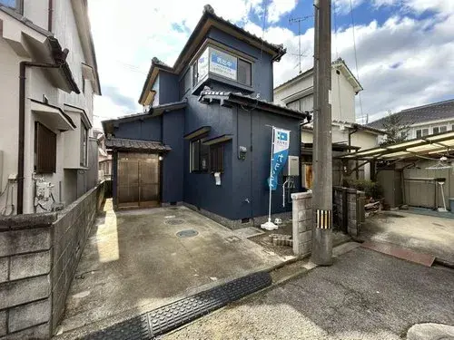 Akiya in Matsuyama