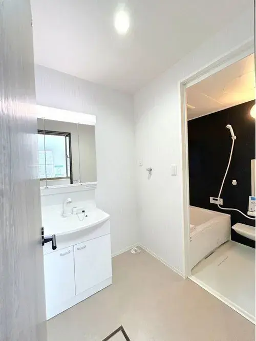 Ehime Prefecture Matsuyama City 2 Bedroom Property (21)