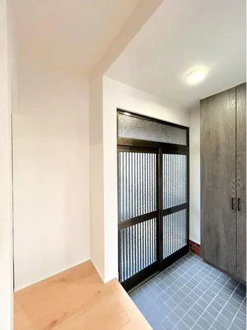 Ehime Prefecture Matsuyama City 2 Bedroom Property (5)