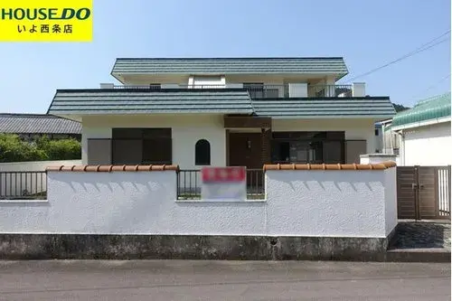 Akiya in Saijo