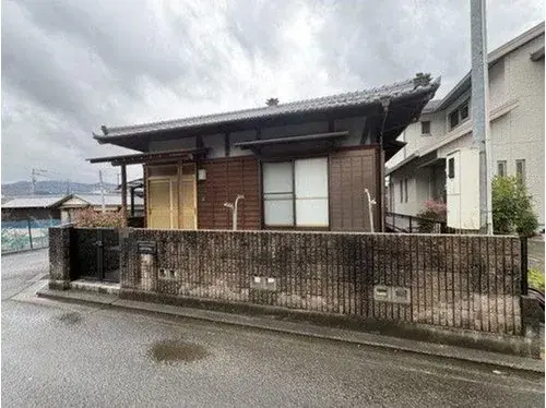 2LDK Iyogun Tobe-cho Ehime Prefecture (2)