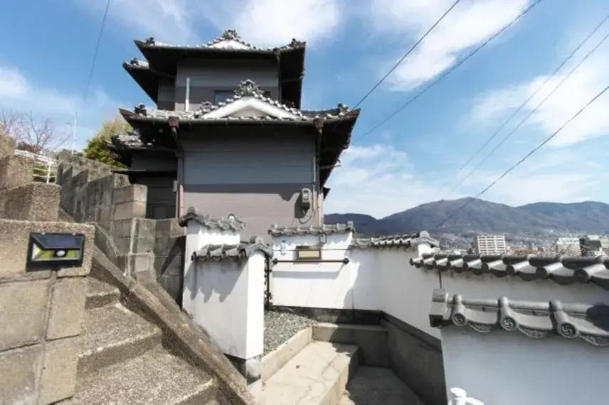 Akiya in Kure