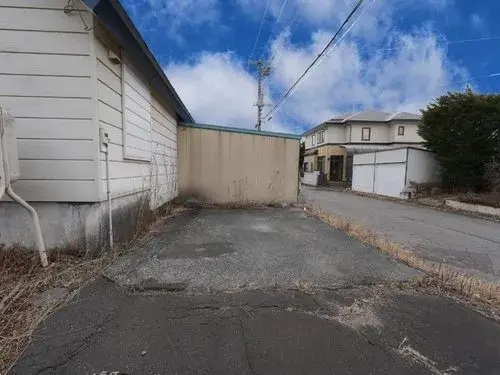 [4LDK Property] Monbetsu City, Hokkaido (2)