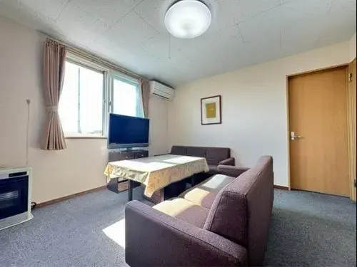 2-Story Property in Sapporo, Hokkaido (2)
