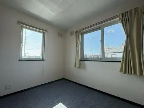 2-Story Property in Sapporo, Hokkaido (3)