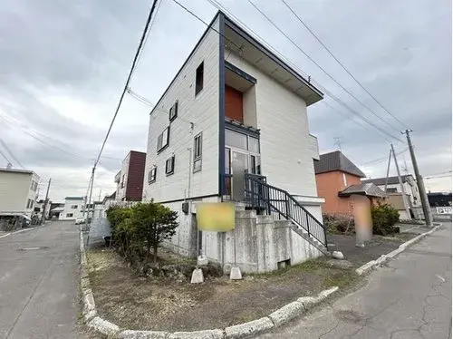 Akiya in Ebetsu