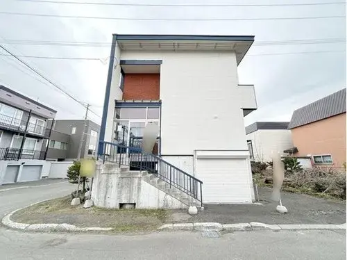 Недвижимость 3LDK+S, город Ebetsu, Hokkaido (2)