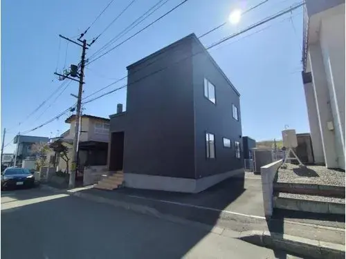 Akiya in 札幌市
