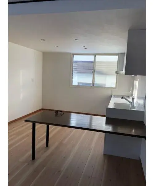 Hokkaido Sapporo City Detached House with 15+ Tatami LDK and Walk-in Closet (3)