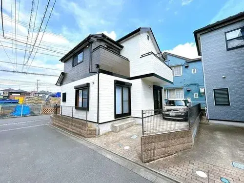 Akiya in Sakado